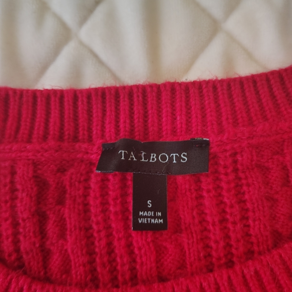 Talbots Cable Crewneck Sweater in red. Size S - Picture 3 of 8